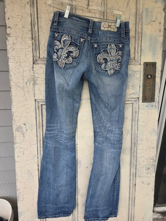 Miss Me Denim - Miss Me Womens Standard Boot Fleur de Lis Distressed Jeans size 28